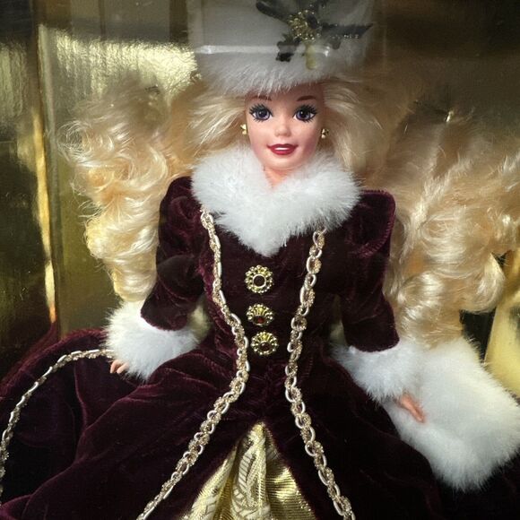 1996 Holiday Barbie Special Edition. Rare Purple Eyes!!! - Picture 2 of 5